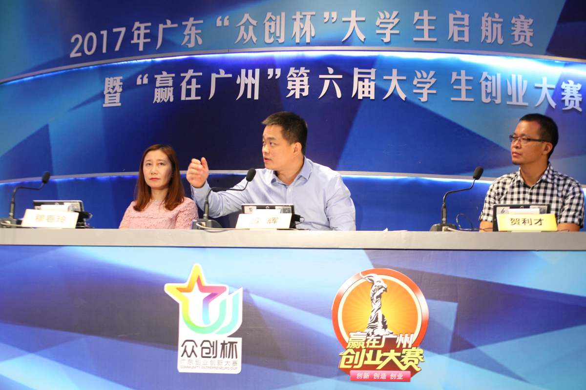 评委“刁钻”提问和精彩点评